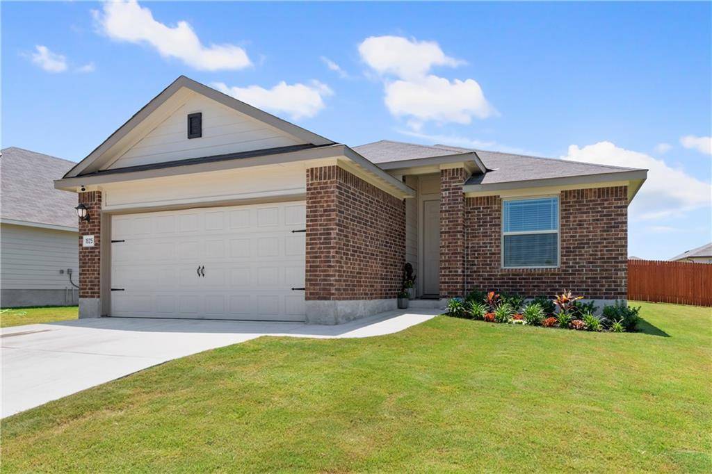 1625 Woodlands DR, Kyle, TX 78640