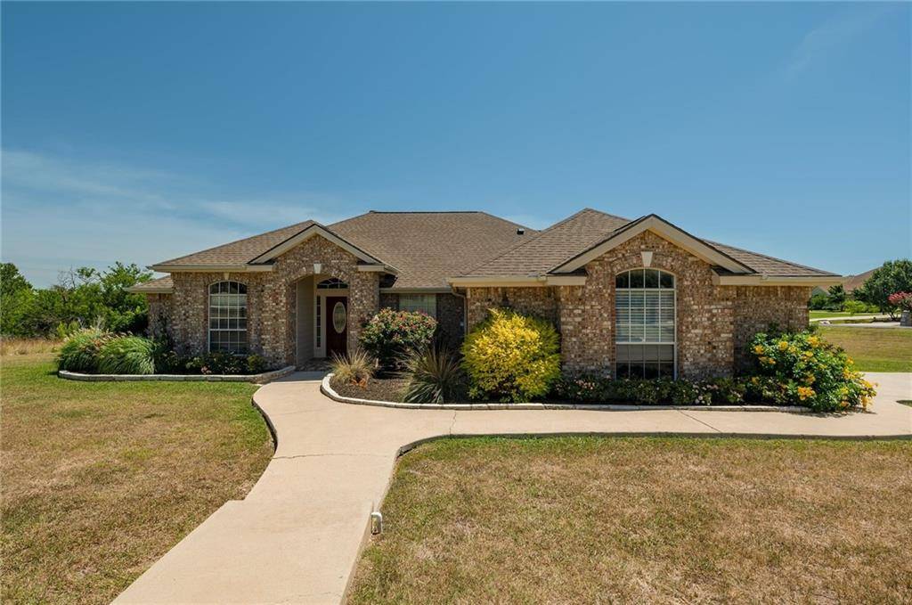 200 Lookout CIR, Hutto, TX 78634