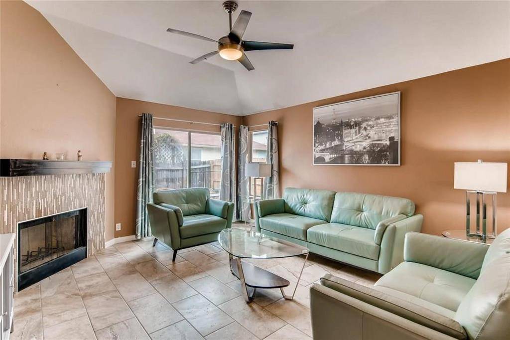 1805 Southwestern TRL, Round Rock, TX 78664