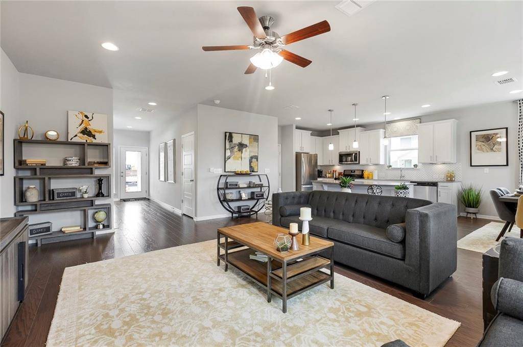 327 Silver Springs BND, Kyle, TX 78640