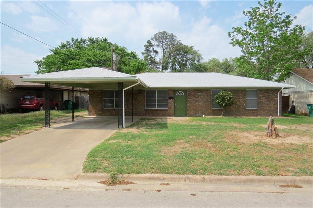 1204 Dan WAY, Rockdale, TX 76567