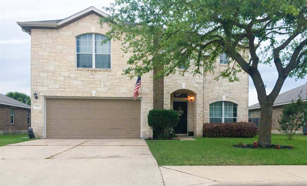 121 Castle DR, Hutto, TX 78634
