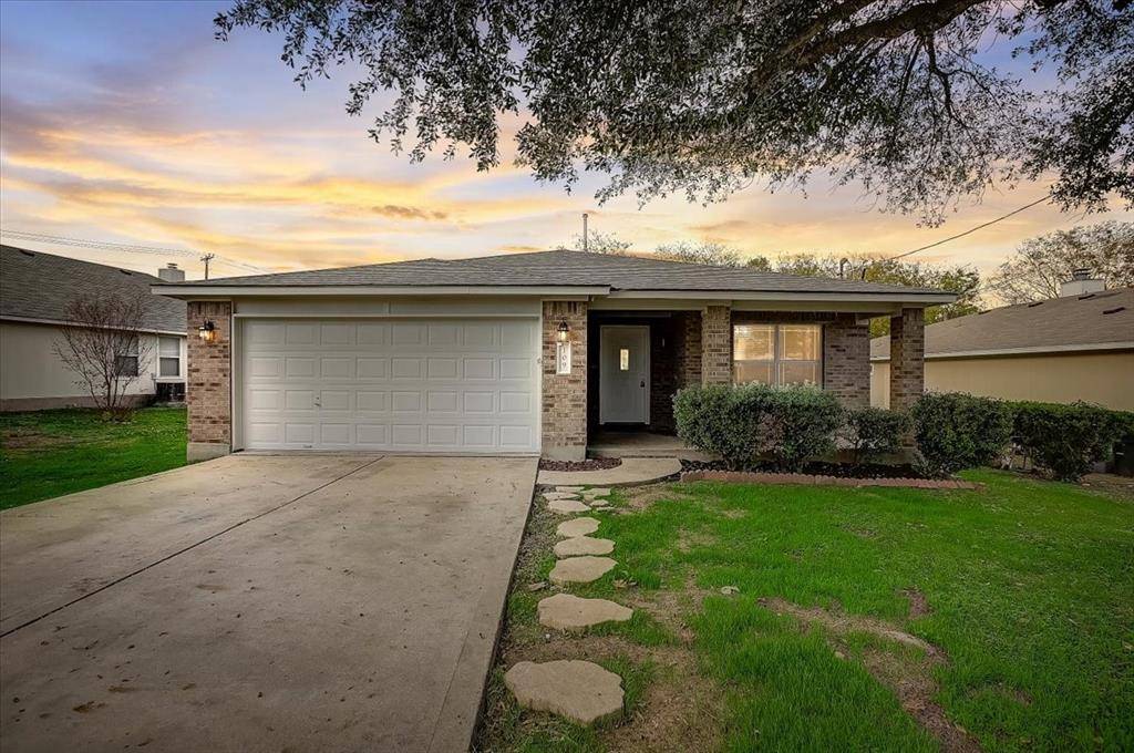 109 James Lin CIR, Kyle, TX 78640
