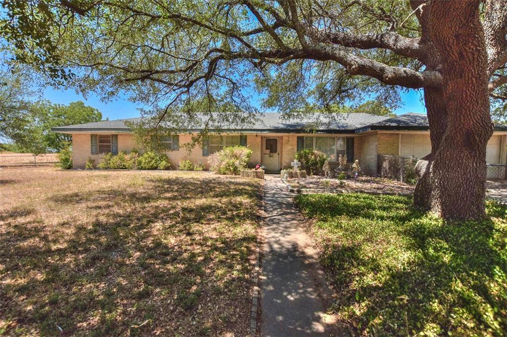 101 County Road 291 RD, Jarrell, TX 76537