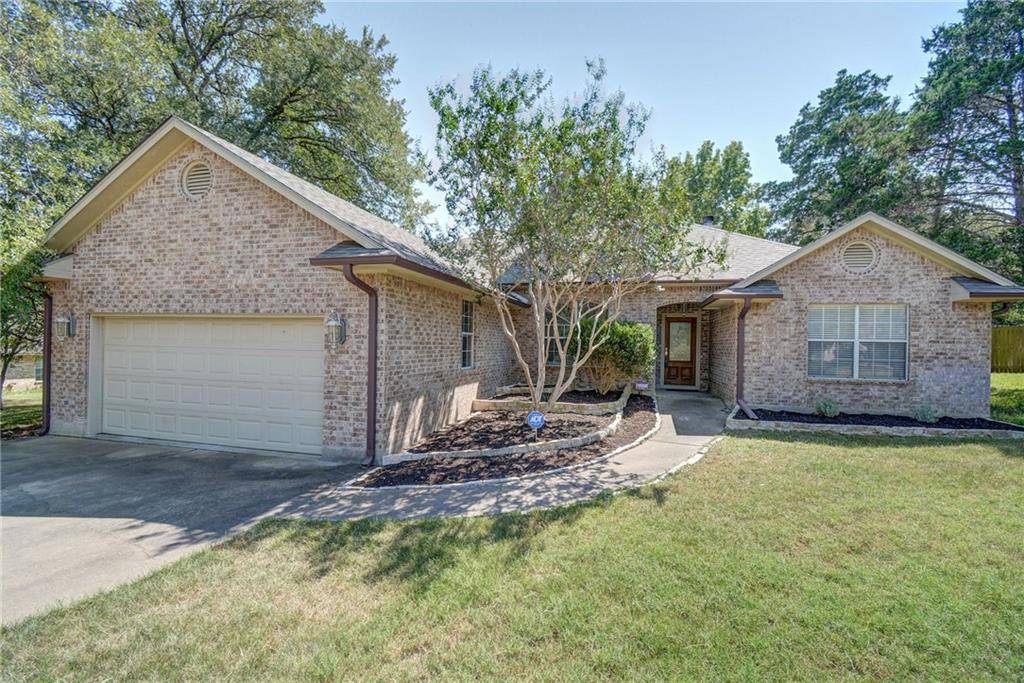 124 S Pohakea DR, Bastrop, TX 78602