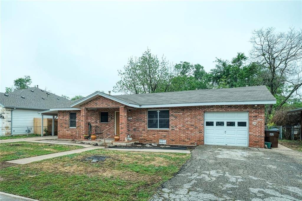 1411 Circle DR, Round Rock, TX 78664