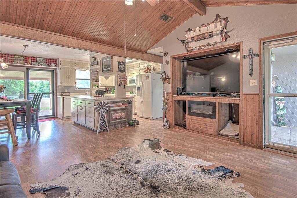 1705 County Road 1025, Lampasas, TX 76550