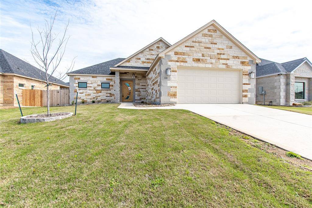 140 Greg LN, Jarrell, TX 76537