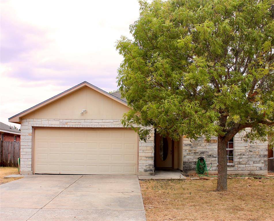 812 Ruby CT, Jarrell, TX 76537