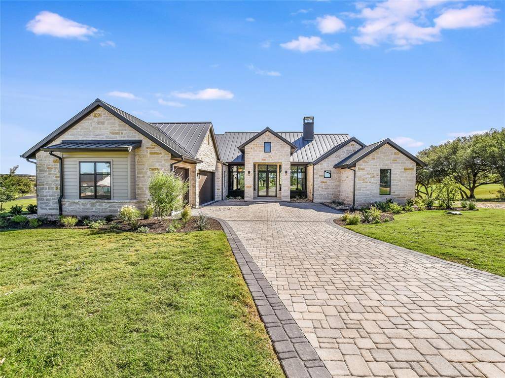 2705 Stableford CT, Spicewood, TX 78669