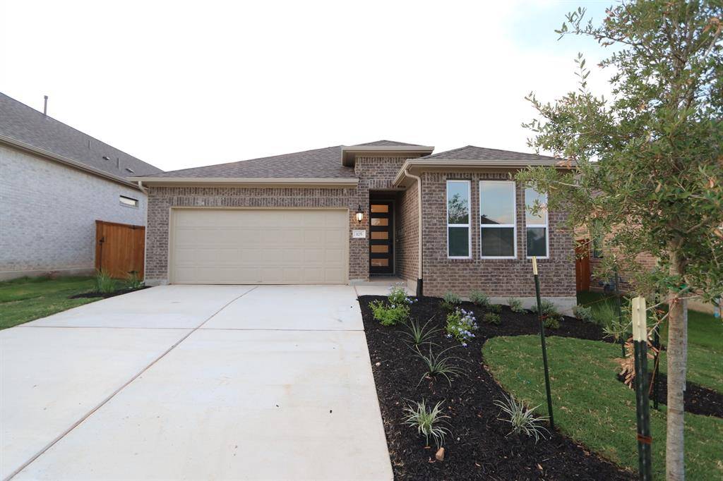 125 Green Knoll LN, Georgetown, TX 78628