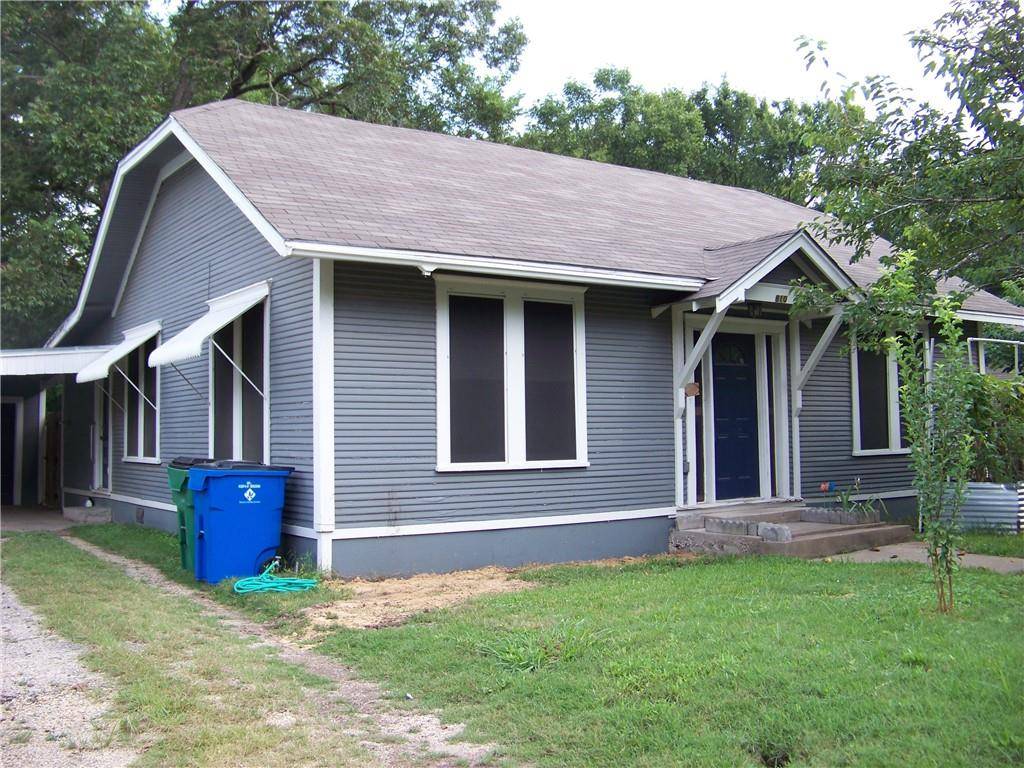 810 Cecelia ST, Taylor, TX 76574