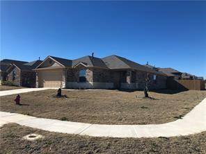 445 Kingfisher LN, Kyle, TX 78640