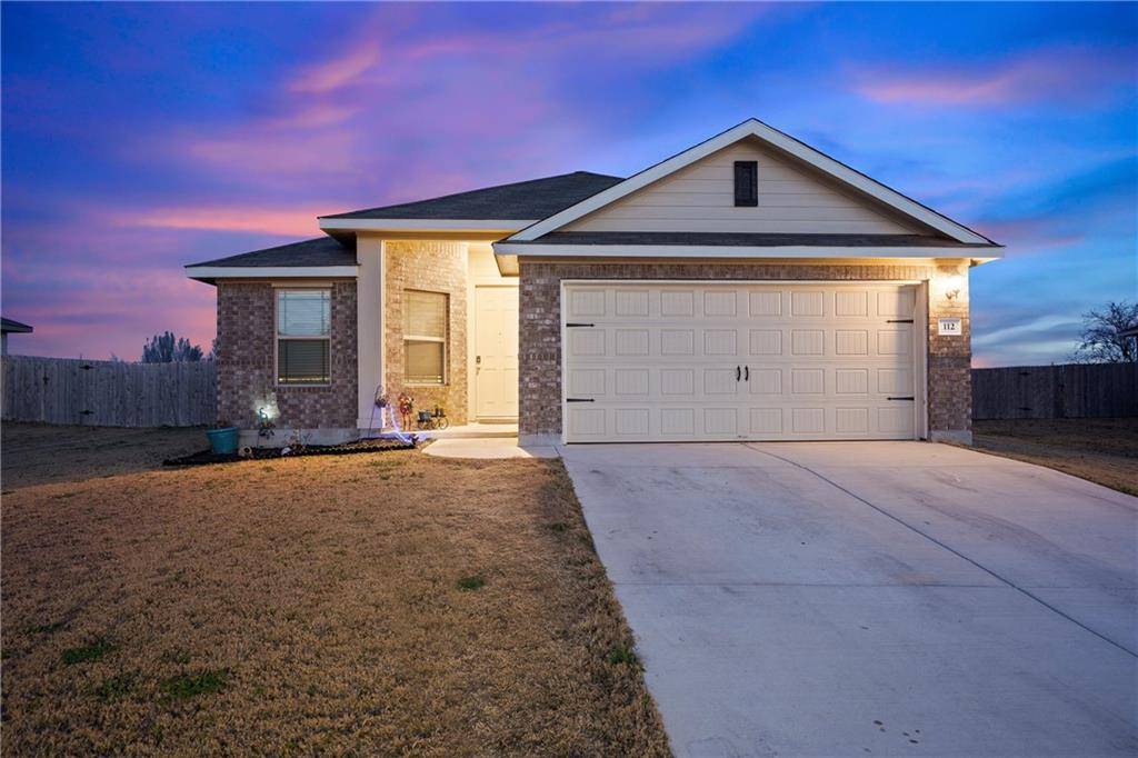 112 Forest Moon LN, Kyle, TX 78640