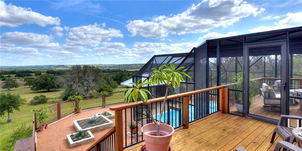 765 Brewer RD, Fredericksburg, TX 78624