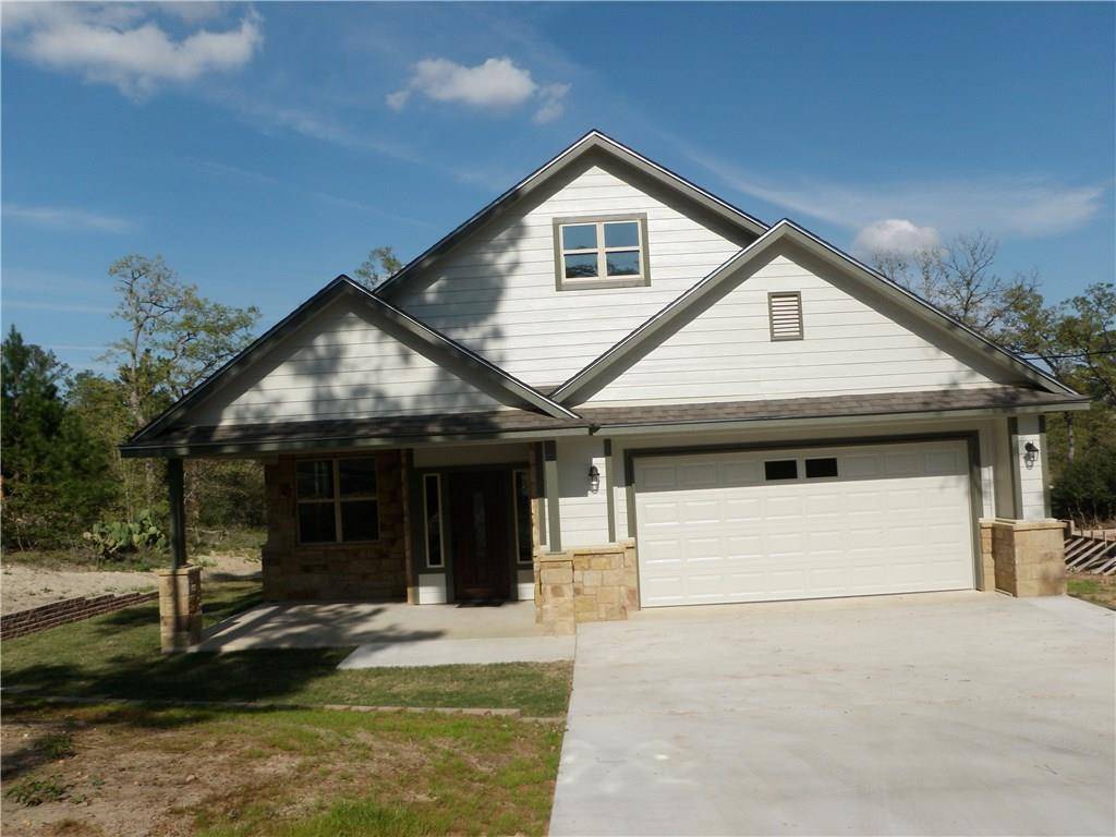 107 Pukoo DR, Bastrop, TX 78602