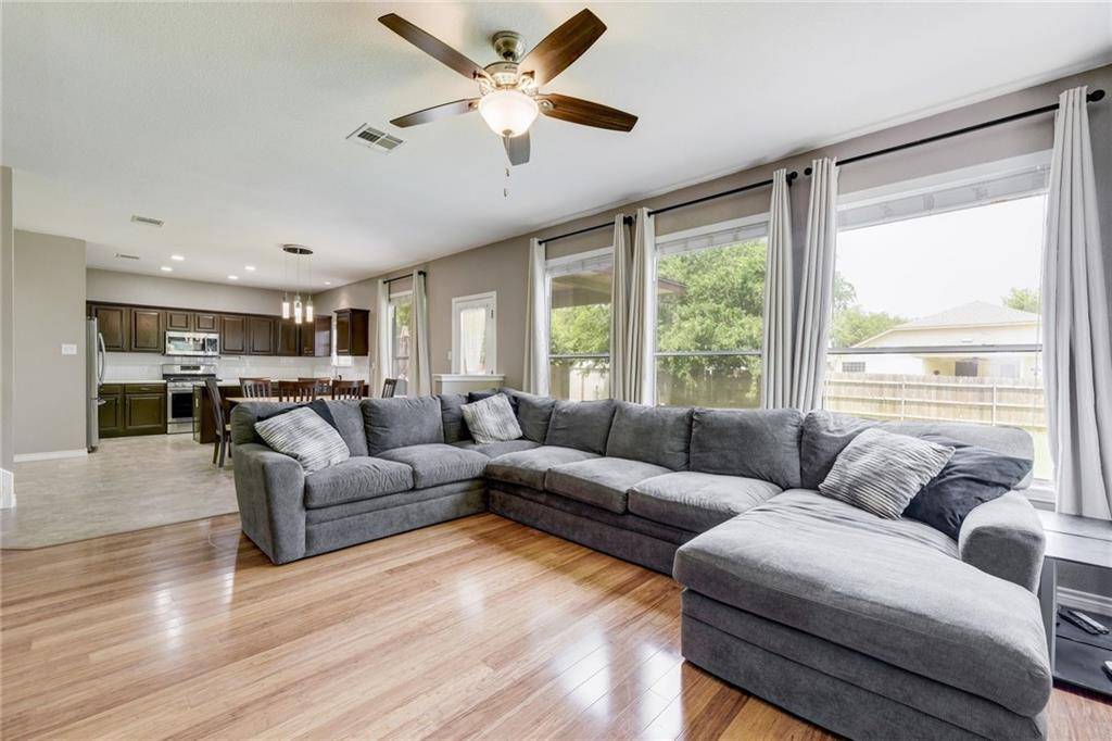 611 Turnbow TRL, Cedar Park, TX 78613