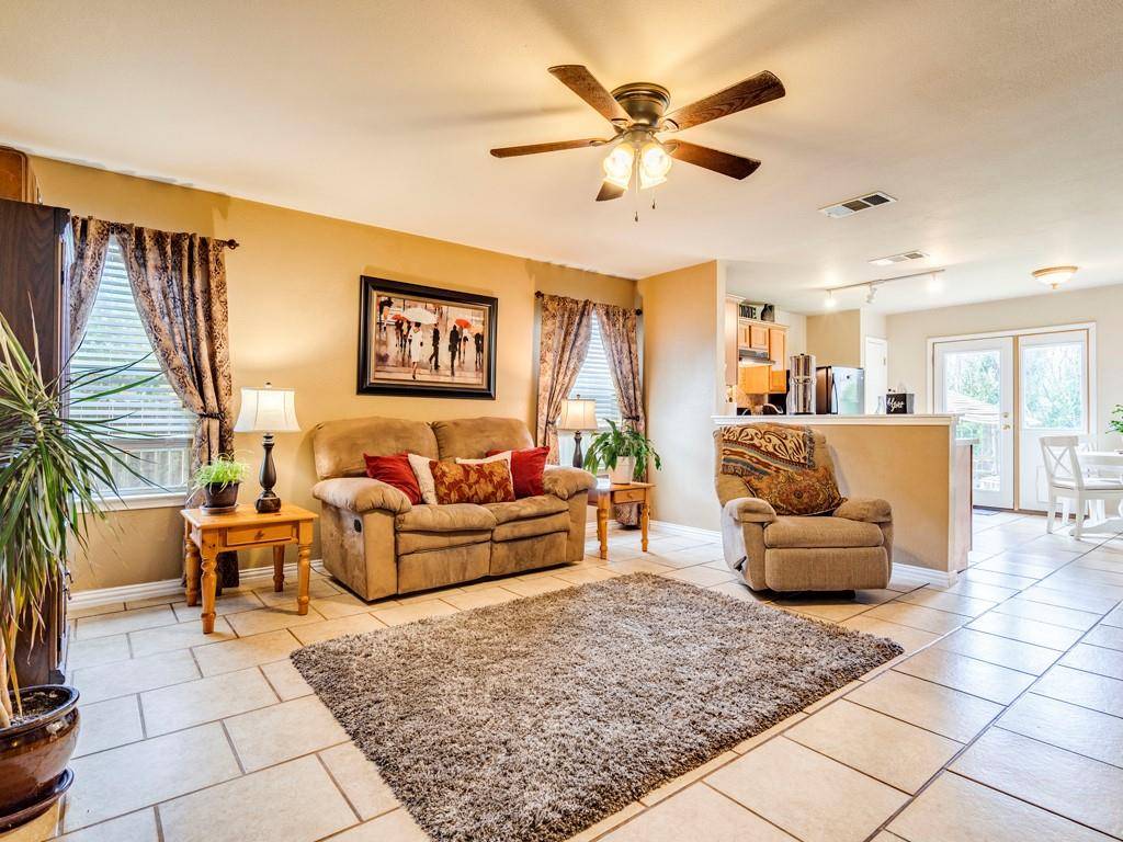255 Discovery, Kyle, TX 78640