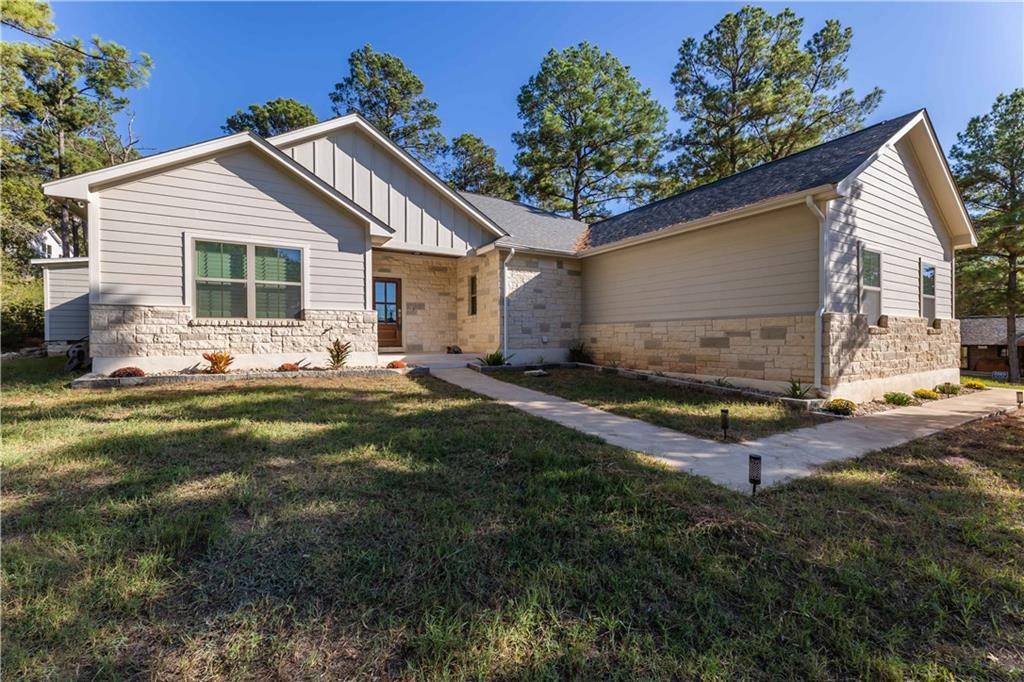 102 Lihue CT, Bastrop, TX 78602