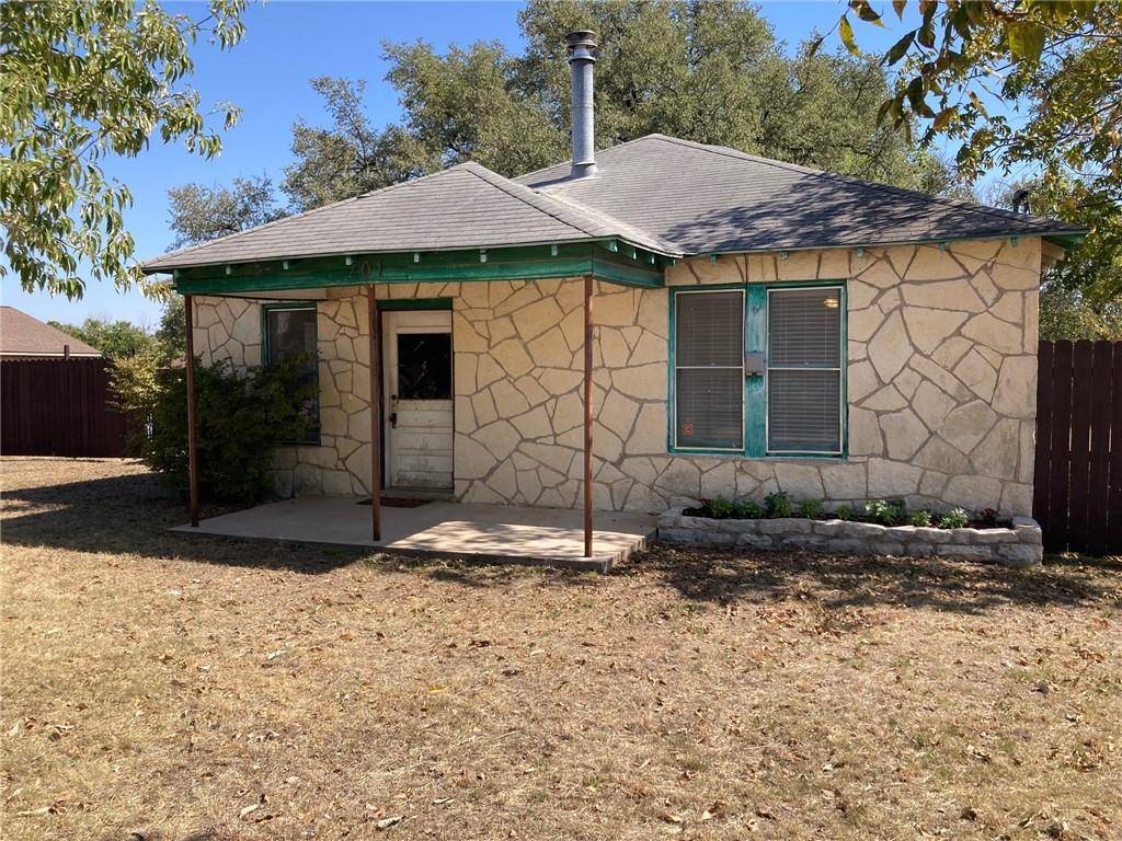 701 S Sledge ST, Kyle, TX 78640