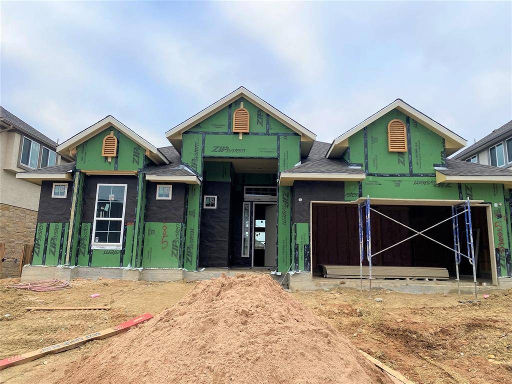 585 Wild Pecan LOOP, Buda, TX 78610