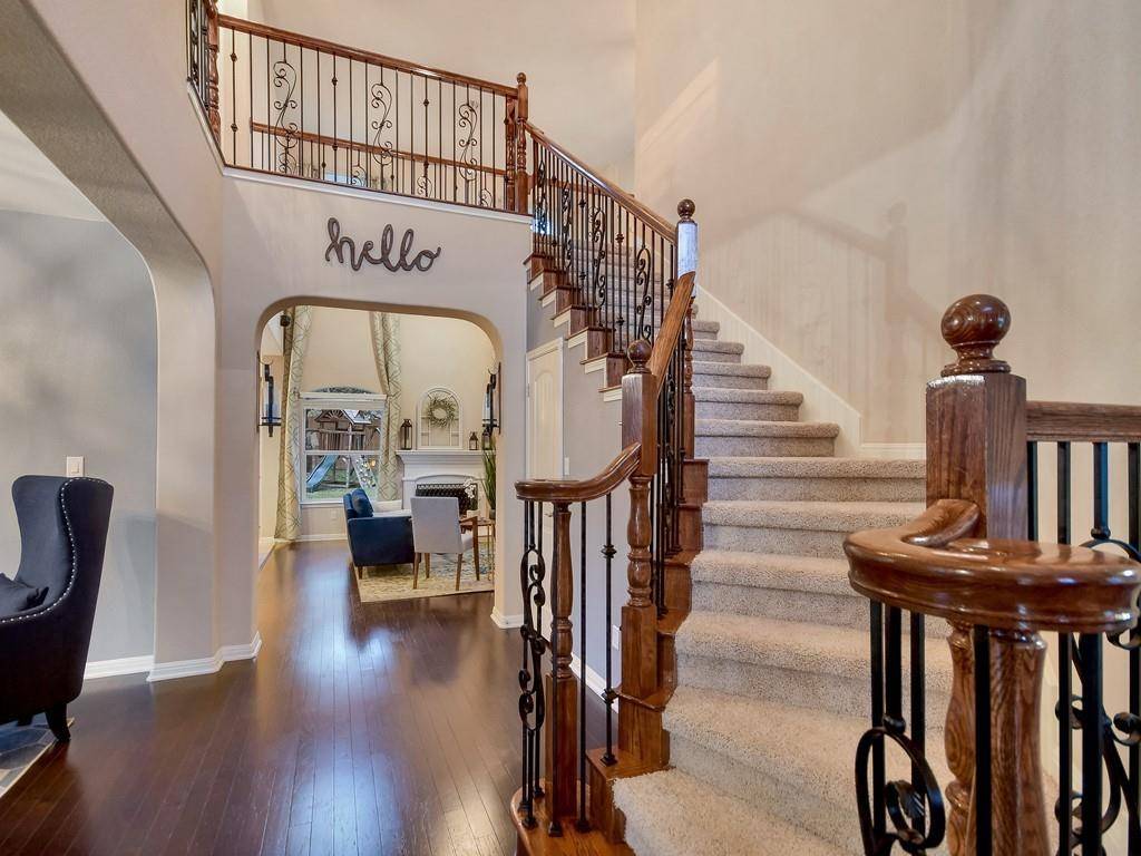808 Arrowhead TRL, Cedar Park, TX 78613