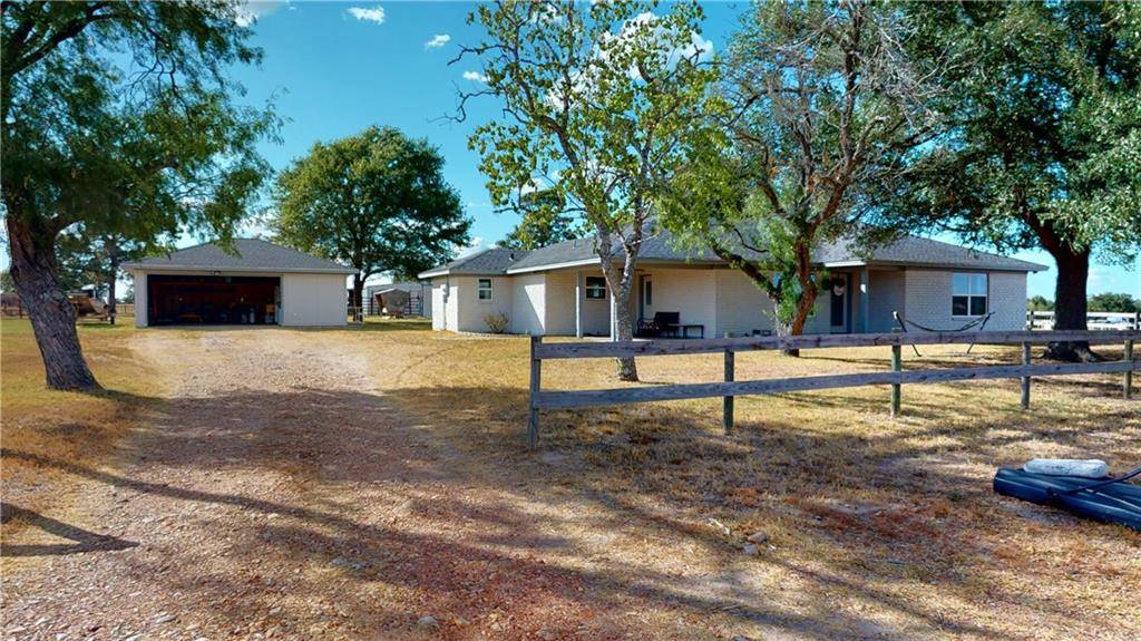 1716 County Road 208, Giddings, TX 78942