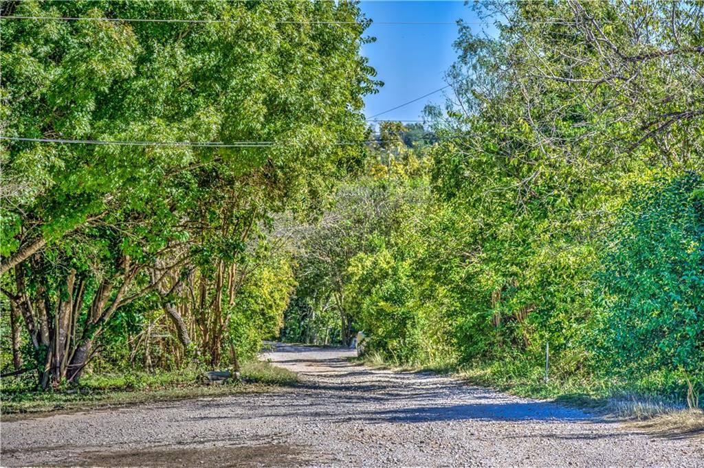 5150 Fm 2001 #A, Buda, TX 78610