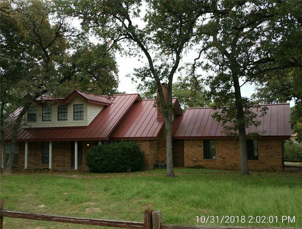 1008 Myrtle LN, Lexington, TX 78947