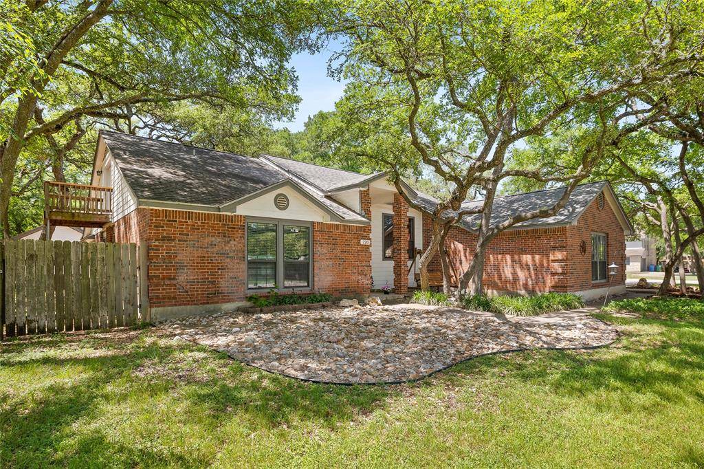 220 TREETOP WAY, Buda, TX 78610