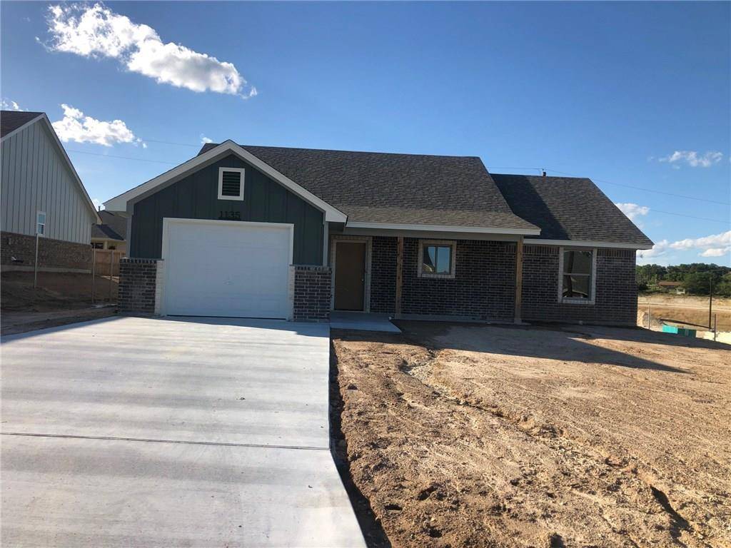 1135 Limestone DR, Lampasas, TX 76550