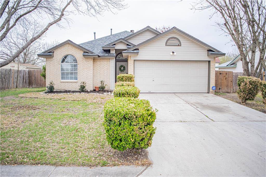 221 Dashelle RUN, Kyle, TX 78640