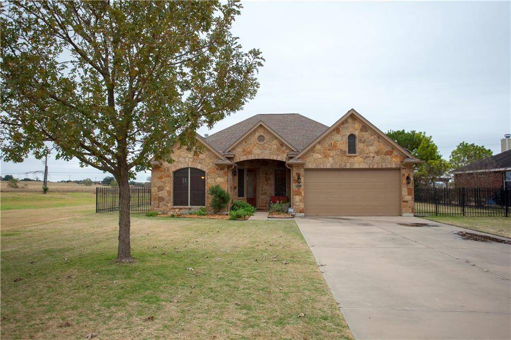 103 Bobolink, Bastrop, TX 78602