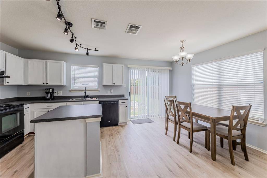 99 Jan LN, Georgetown, TX 78626