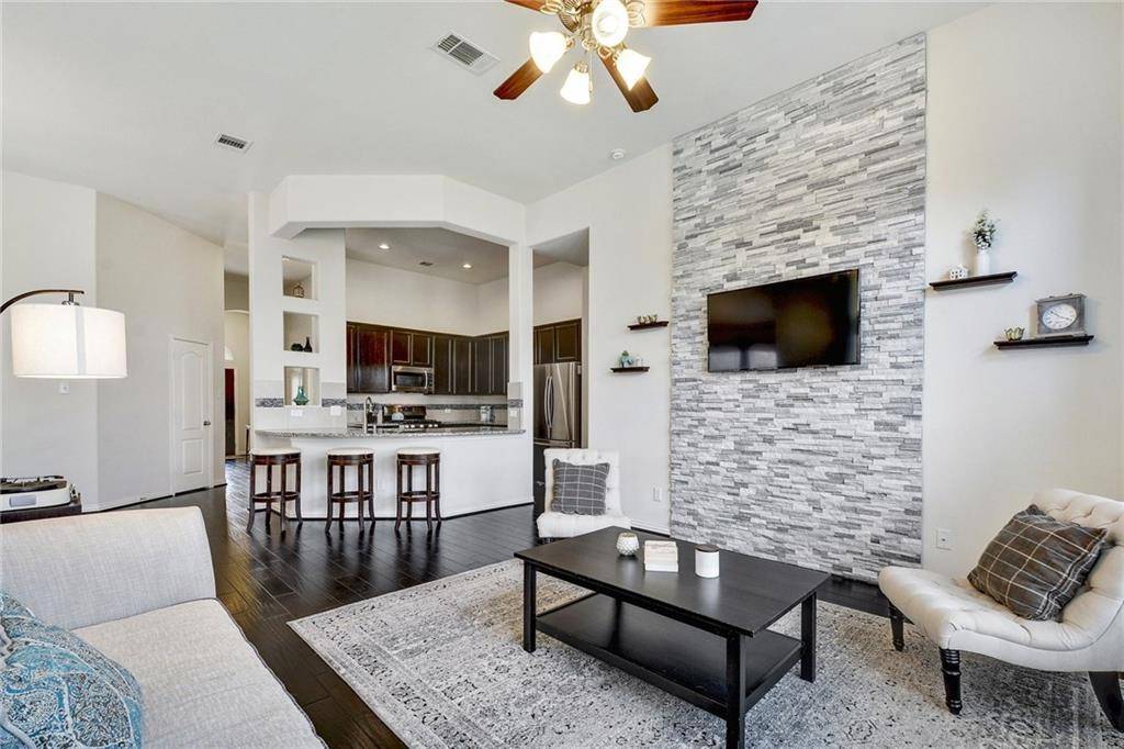 499 Pond View PASS, Buda, TX 78610