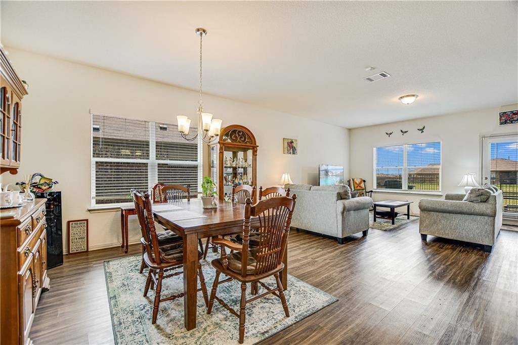 120 Shiner LN, Georgetown, TX 78626