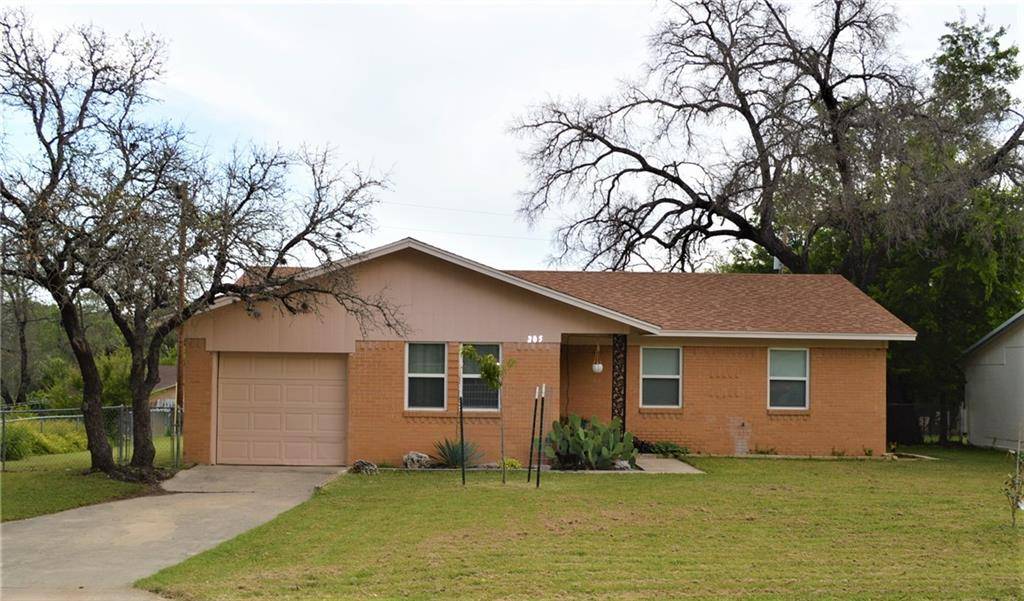 205 Skyview DR, Lampasas, TX 76550
