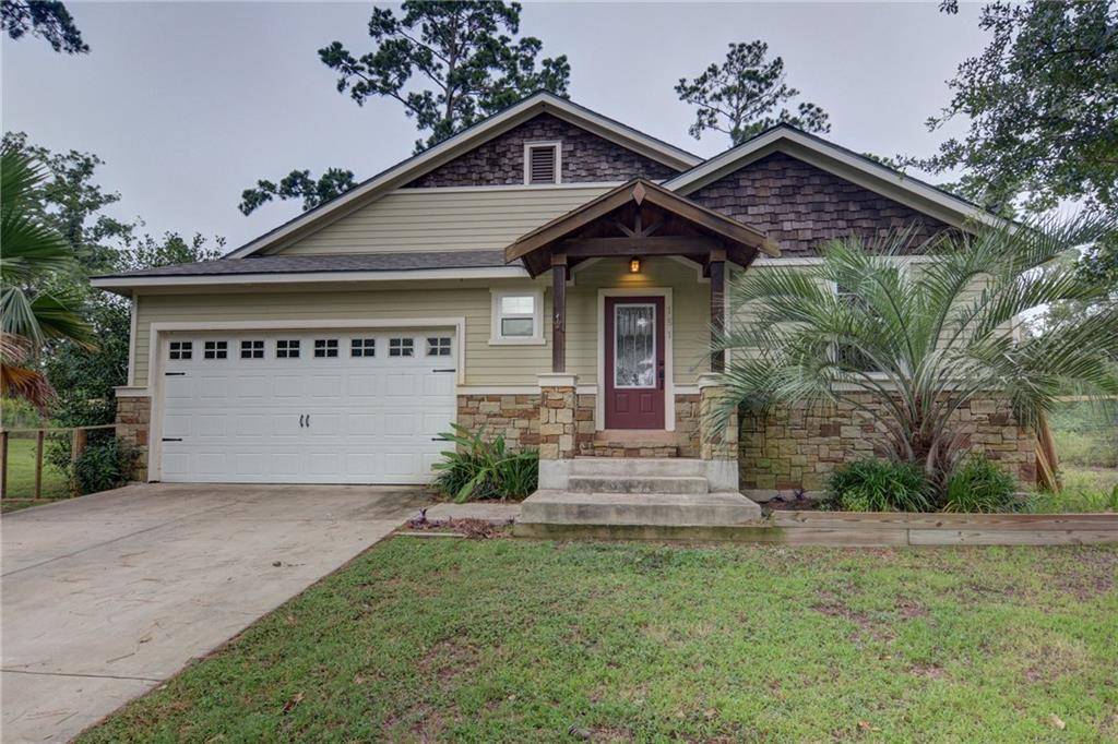 151 Aloha LN, Bastrop, TX 78602