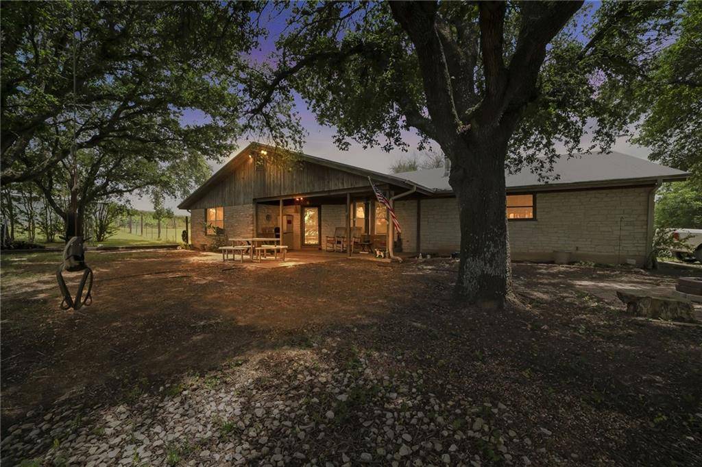 1421 Fm 1660, Hutto, TX 78634