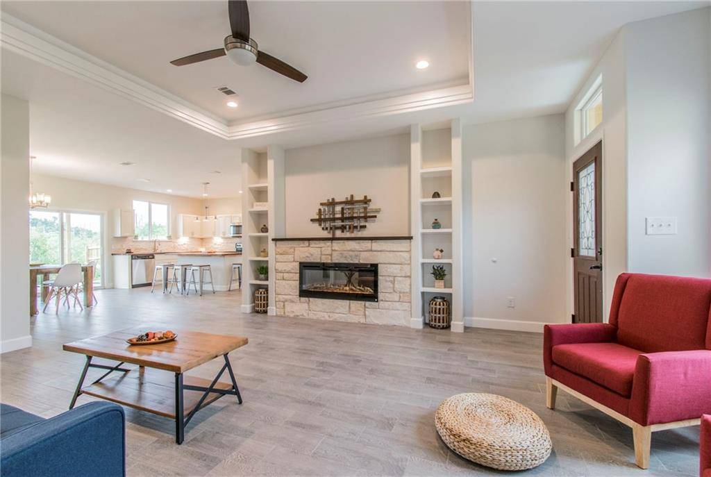 107 kahalulu DR, Bastrop, TX 78602