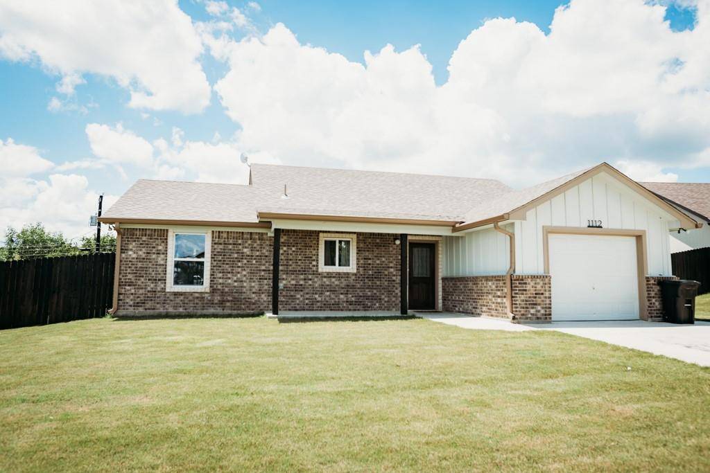 1112 Limestone DR, Lampasas, TX 76550