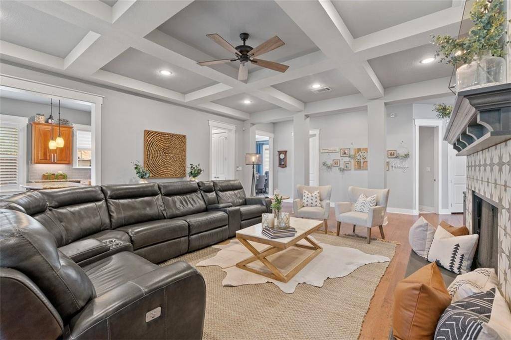 2705 Grand Oaks LOOP, Cedar Park, TX 78613