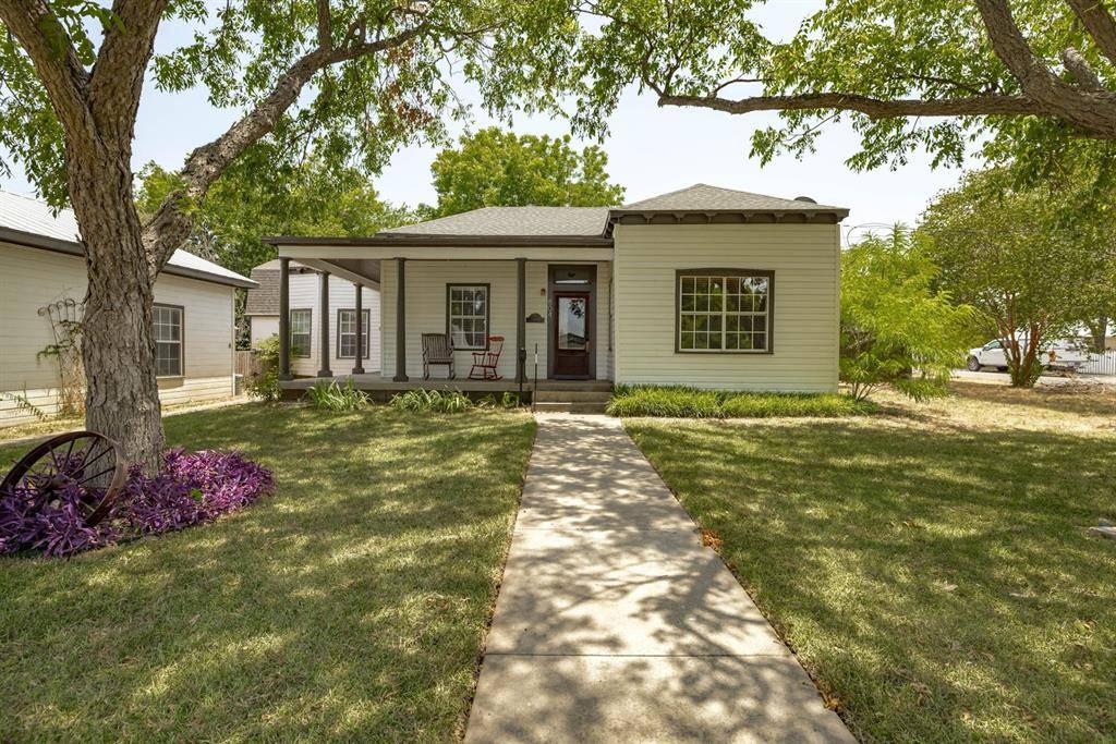 804 E 8th ST, Georgetown, TX 78626