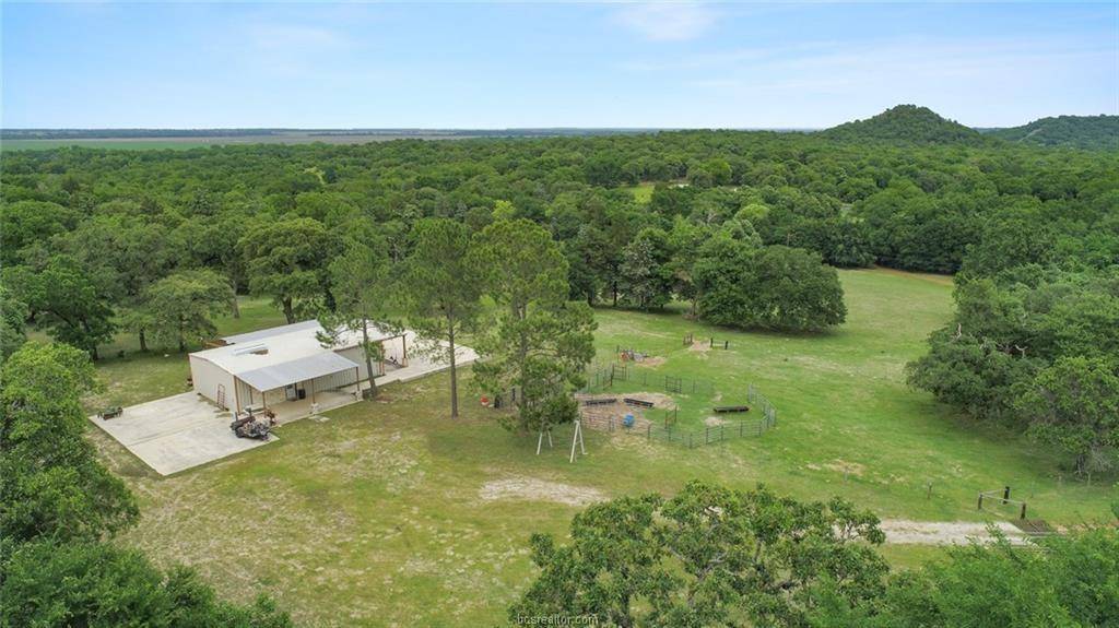 5844 County Road 264, Gause, TX 77857