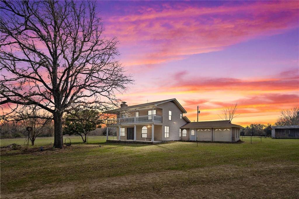 1421 CR 311, Mcdade, TX 78650