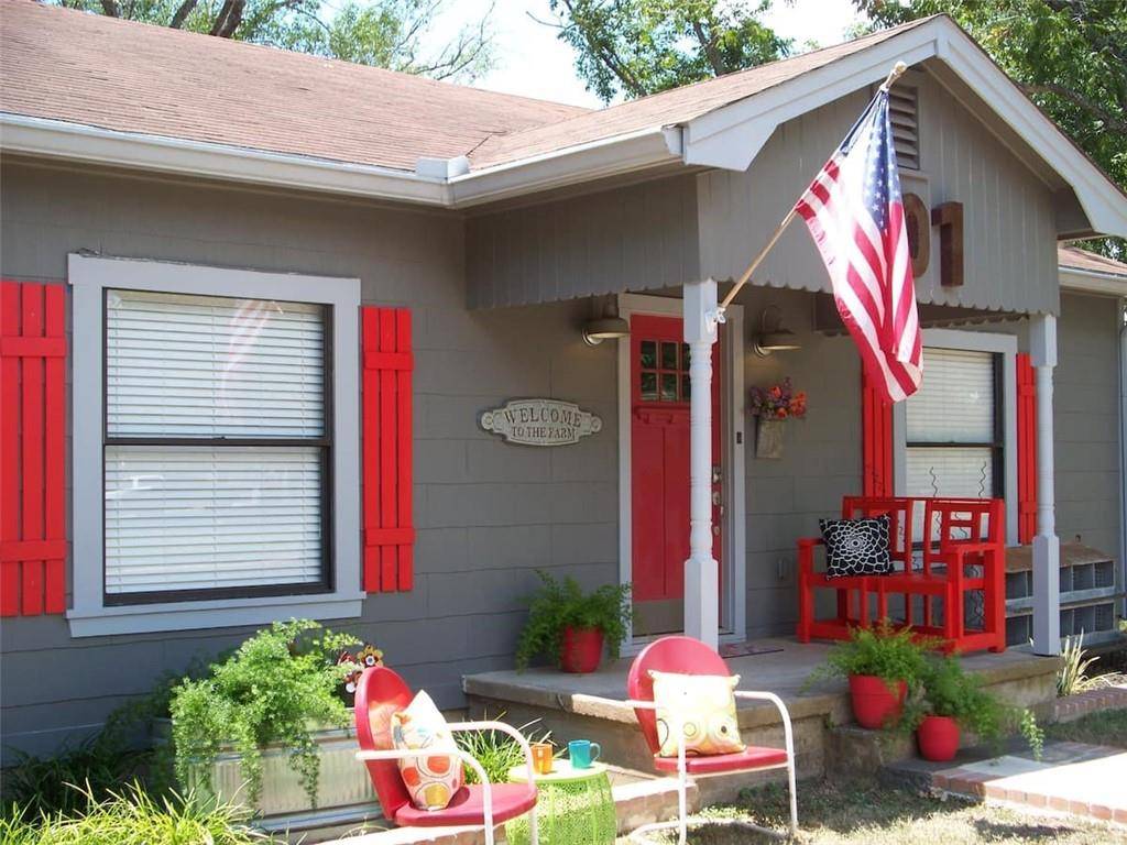 901 E Highway ST, Fredericksburg, TX 78624