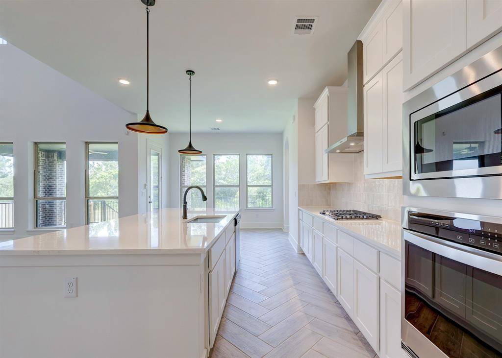 143 Isaac White DR, Bastrop, TX 78602