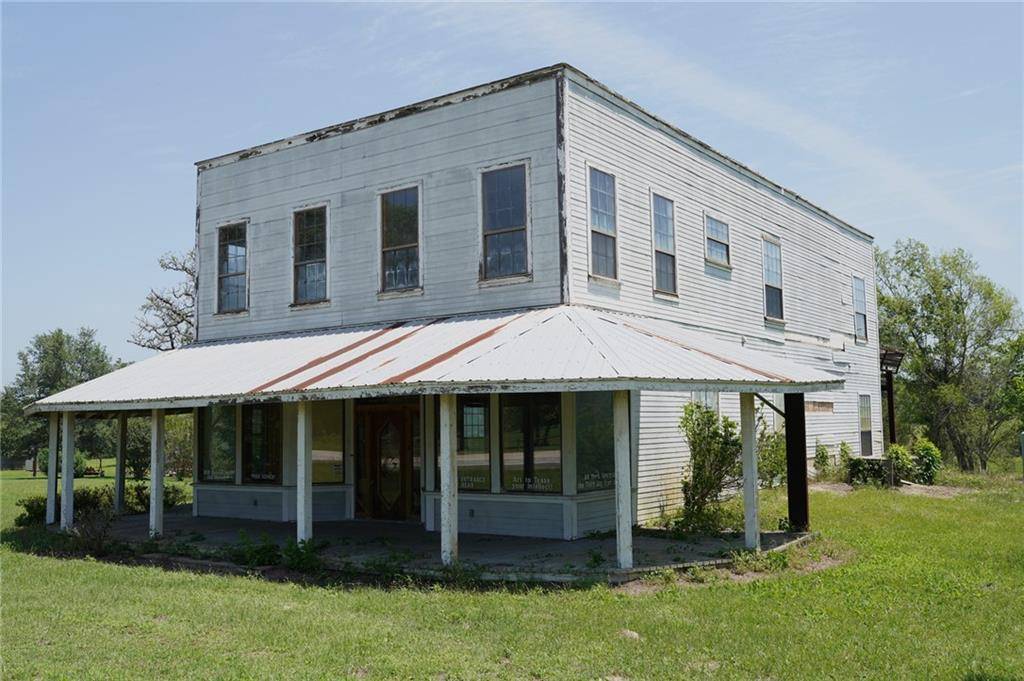 11219 N Highway 77, Lexington, TX 78947