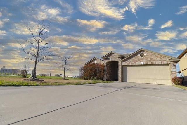 105 Hondo Gap LN, Jarrell, TX 76537