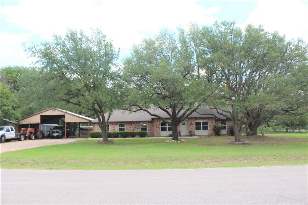 6 Sandy LN, Taylor, TX 76574